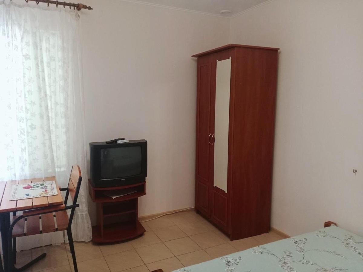 Mini-Hotel Luch Odessza Kültér fotó