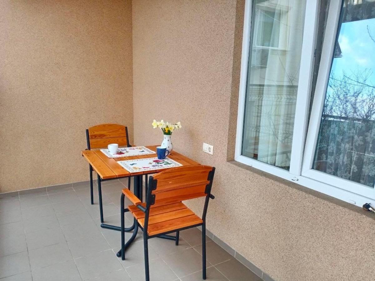 Mini-Hotel Luch Odessza Kültér fotó